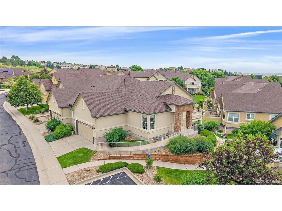 Unit for sale at 22124 E Euclid Dr, Aurora, CO 80016
