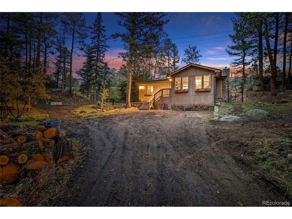Unit for sale at 27131 Log Trl, Conifer, CO 80433