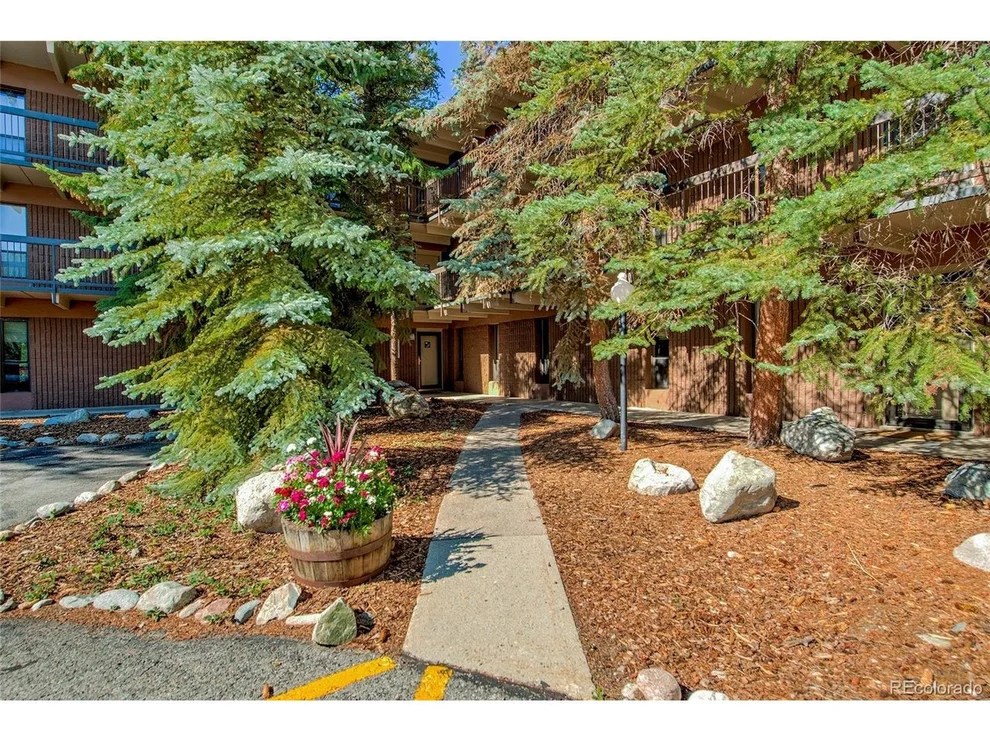 Unit for sale at 222 Creekside Dr, Frisco, CO 80443