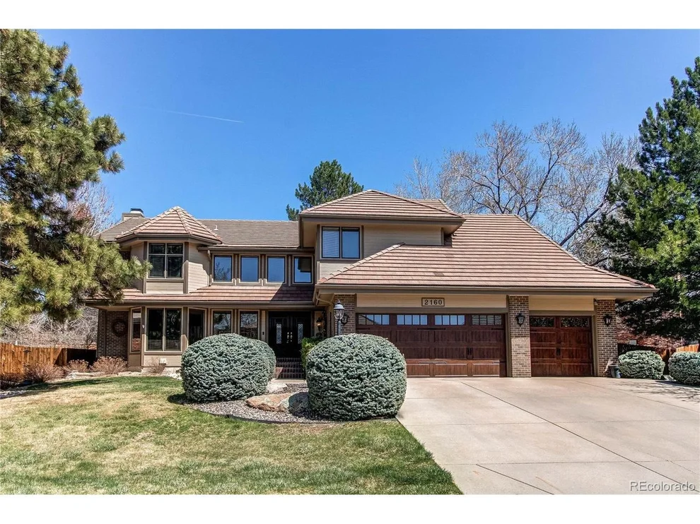 Unit for sale at 2160 S Parfet Dr, Lakewood, CO 80227