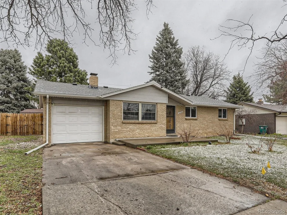 Unit for sale at 12295 E Kentucky Ave, Aurora, CO 80012