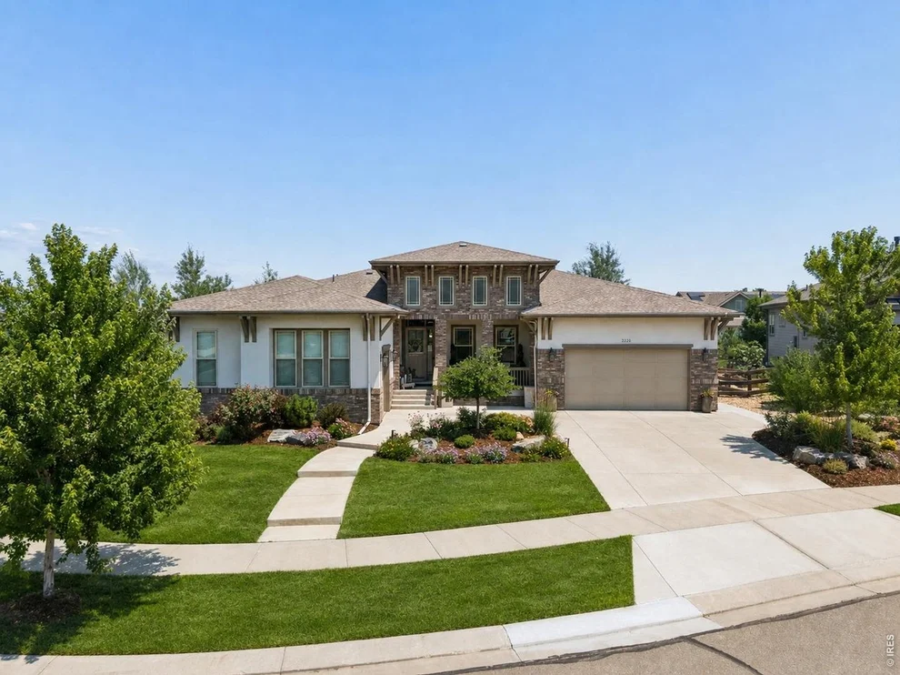 Unit for sale at 2220 Somerset Ct, Longmont, CO 80503