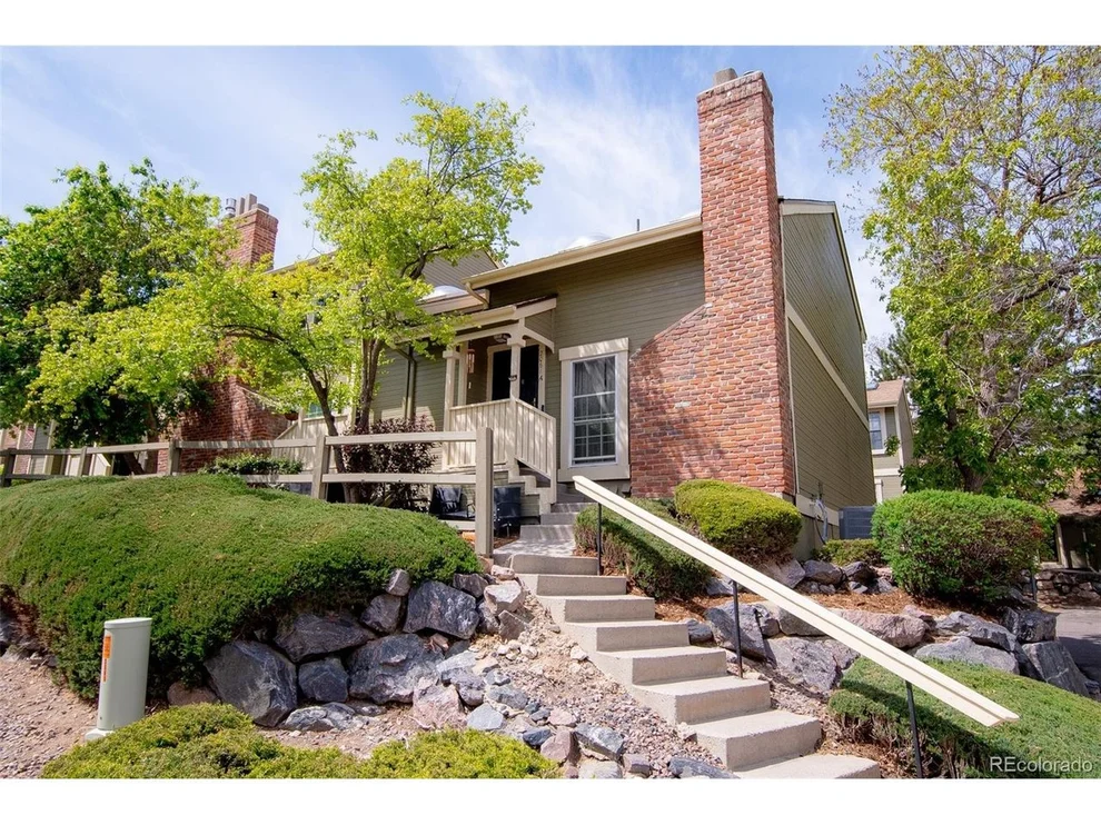 Unit for sale at 2061 S Helena St, Aurora, CO 80013