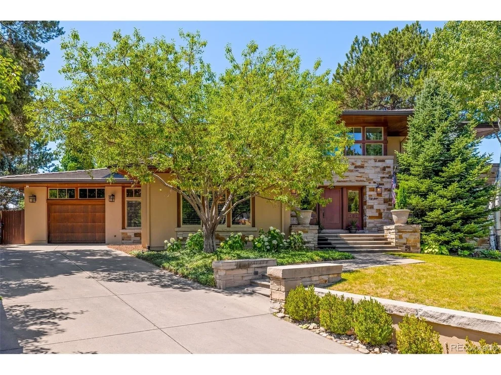 Unit for sale at 101 S Ash St, Denver, CO 80246