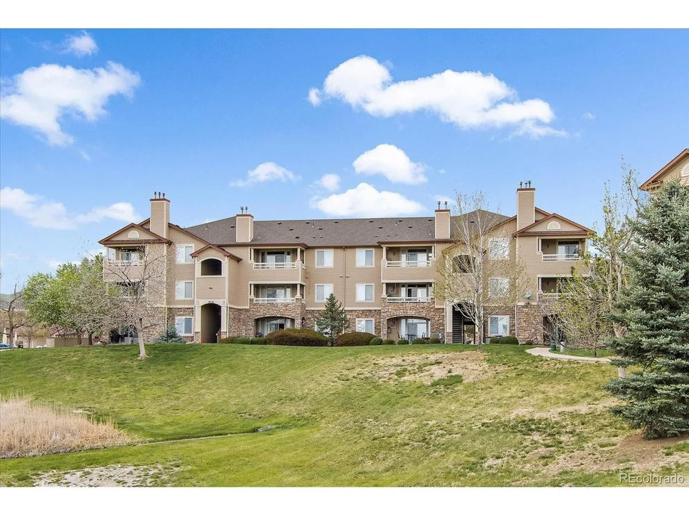Unit for sale at 9518 W San Juan Cir, Littleton, CO 80128