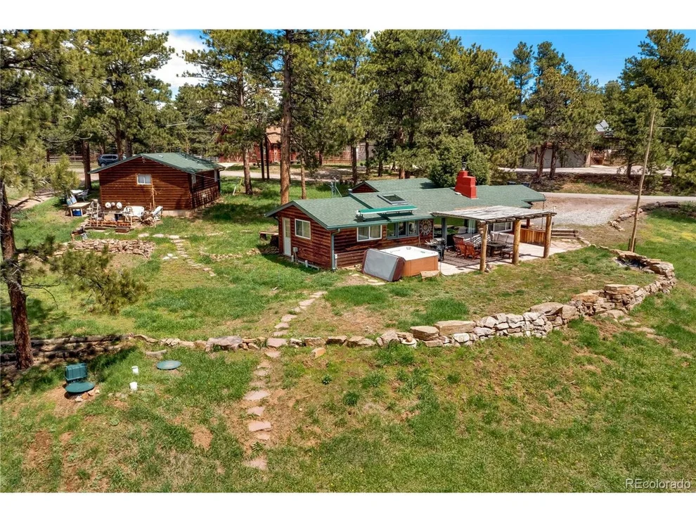 Unit for sale at 650 Lindsey Rd, Golden, CO 80401