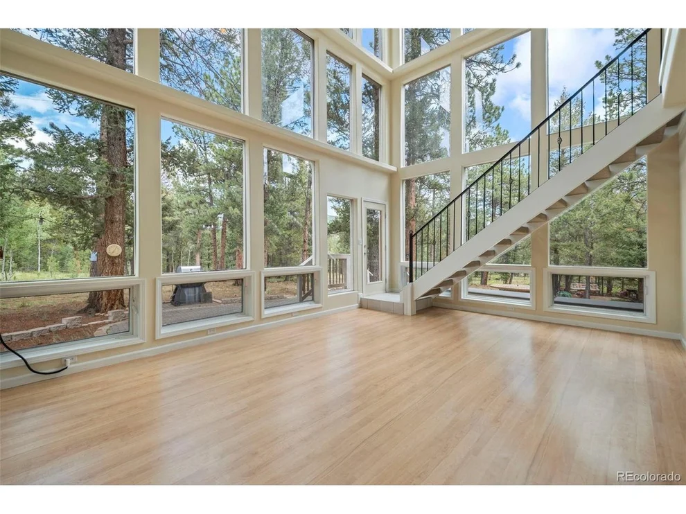 Unit for sale at 72 Ridge Ln, Bailey, CO 80421
