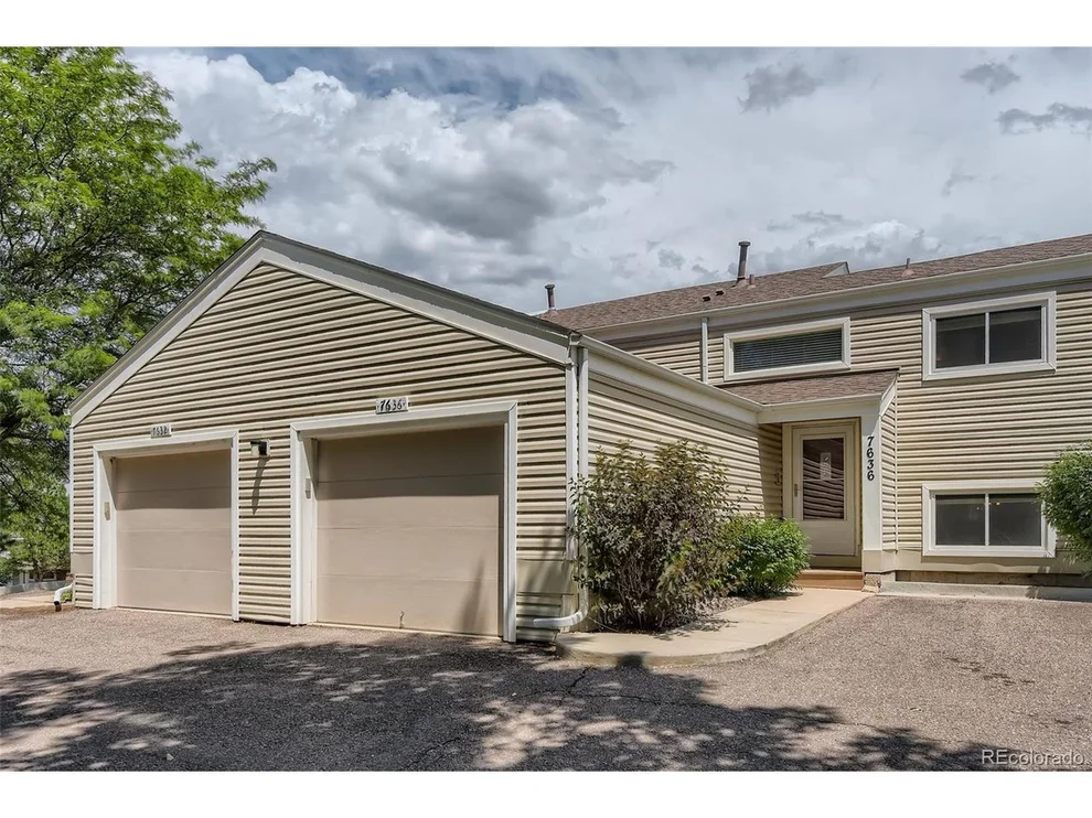 Unit for sale at 7636 S Monaco Cir W, Centennial, CO 80112