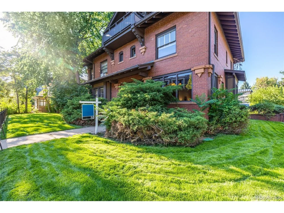Unit for sale at 801 N Emerson St, Denver, CO 80218