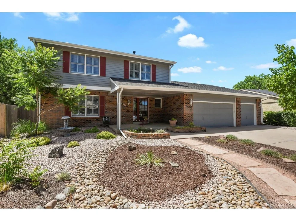 Unit for sale at 14214 E Idaho Dr, Aurora, CO 80012