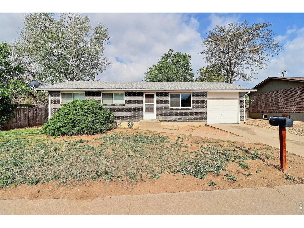 Unit for sale at 3011 Lakeside Dr, Evans, CO 80620
