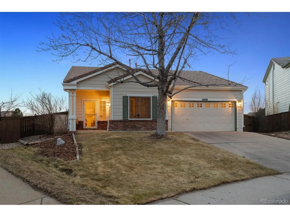 Unit for sale at 10098 Mackay Dr, Highlands Ranch, CO 80130