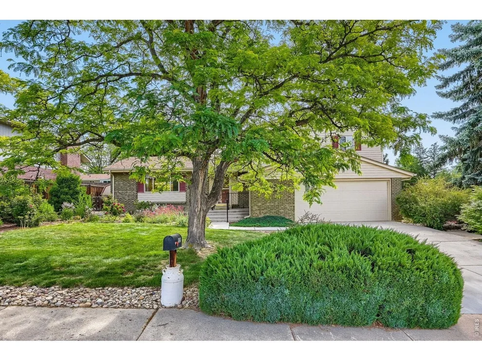 Unit for sale at 4848 Fairlawn Cir, Boulder, CO 80301