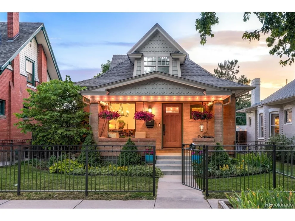 Unit for sale at 925 S Emerson St, Denver, CO 80209