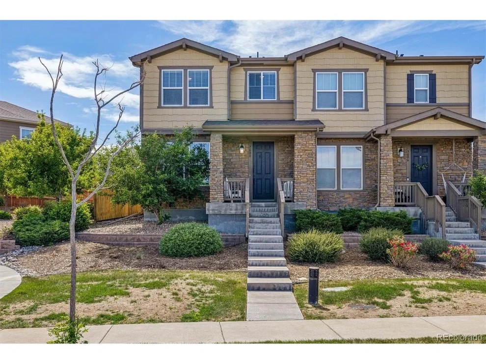 Unit for sale at 7608 S Zante Ct, Aurora, CO 80016