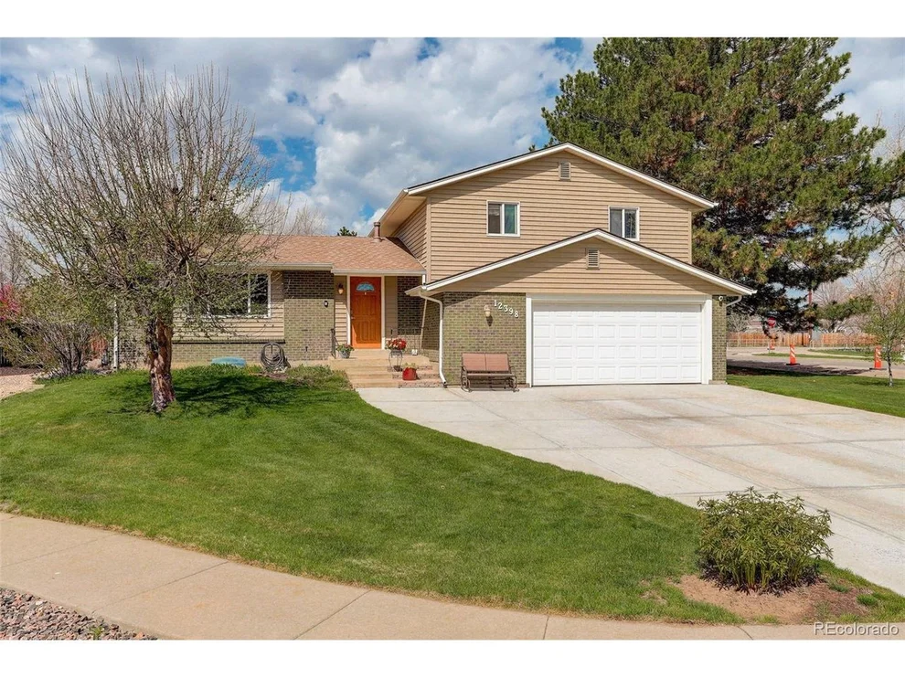 Unit for sale at 12398 W 70th Ave, Arvada, CO 80004