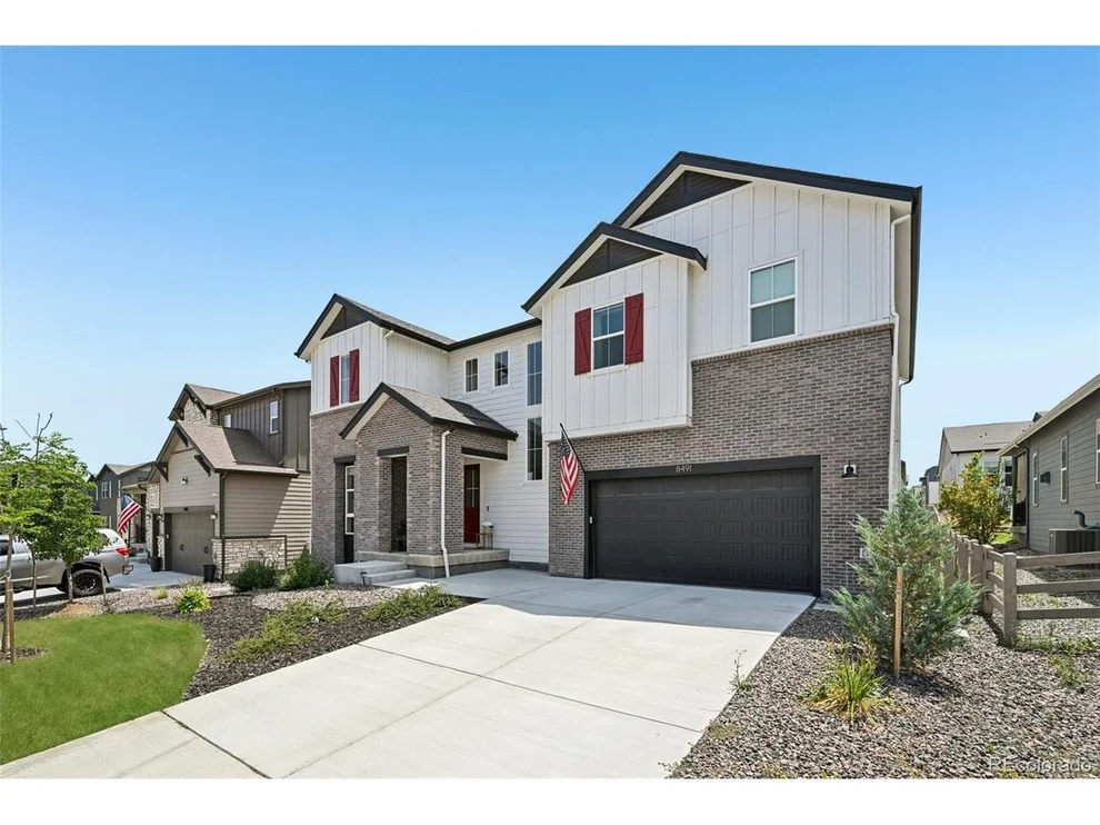 Unit for sale at 8491 Hotchkiss Loop, Littleton, CO 80125
