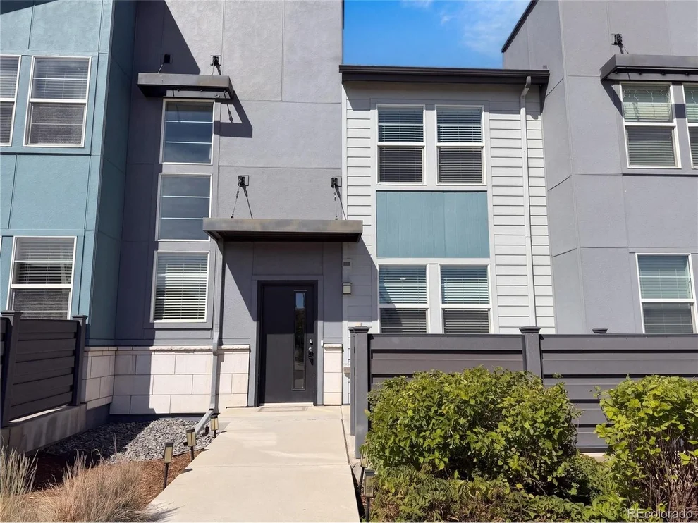 Unit for sale at 16271 Bolling Dr, Denver, CO 80239