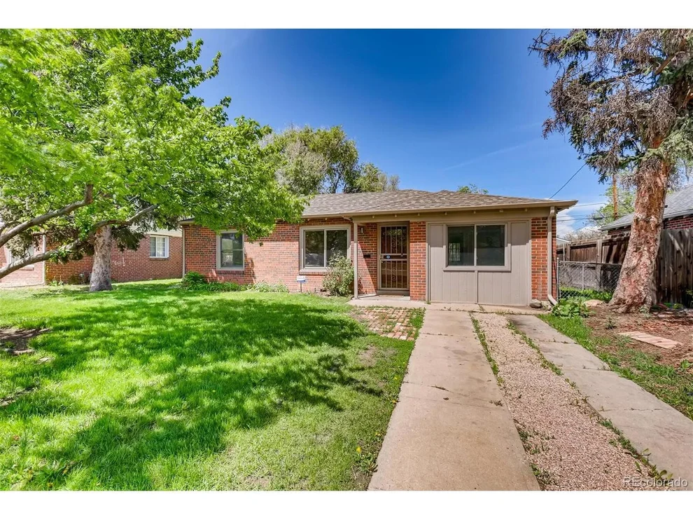 Unit for sale at 3035 Ivanhoe St, Denver, CO 80207