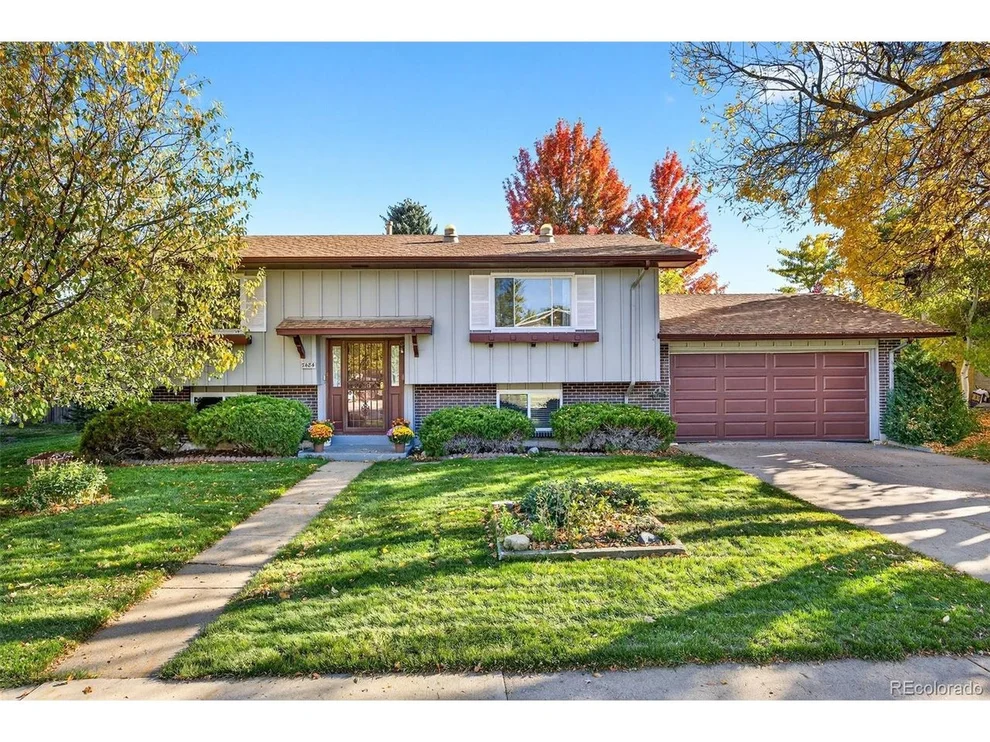 Unit for sale at 7484 E Easter Ln, Centennial, CO 80112