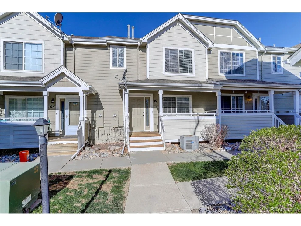 Unit for sale at 19152 E Wyoming Pl, Aurora, CO 80017