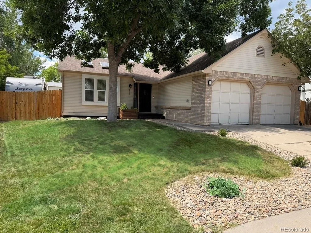 Unit for sale at 9574 W Elmhurst Pl, Littleton, CO 80128