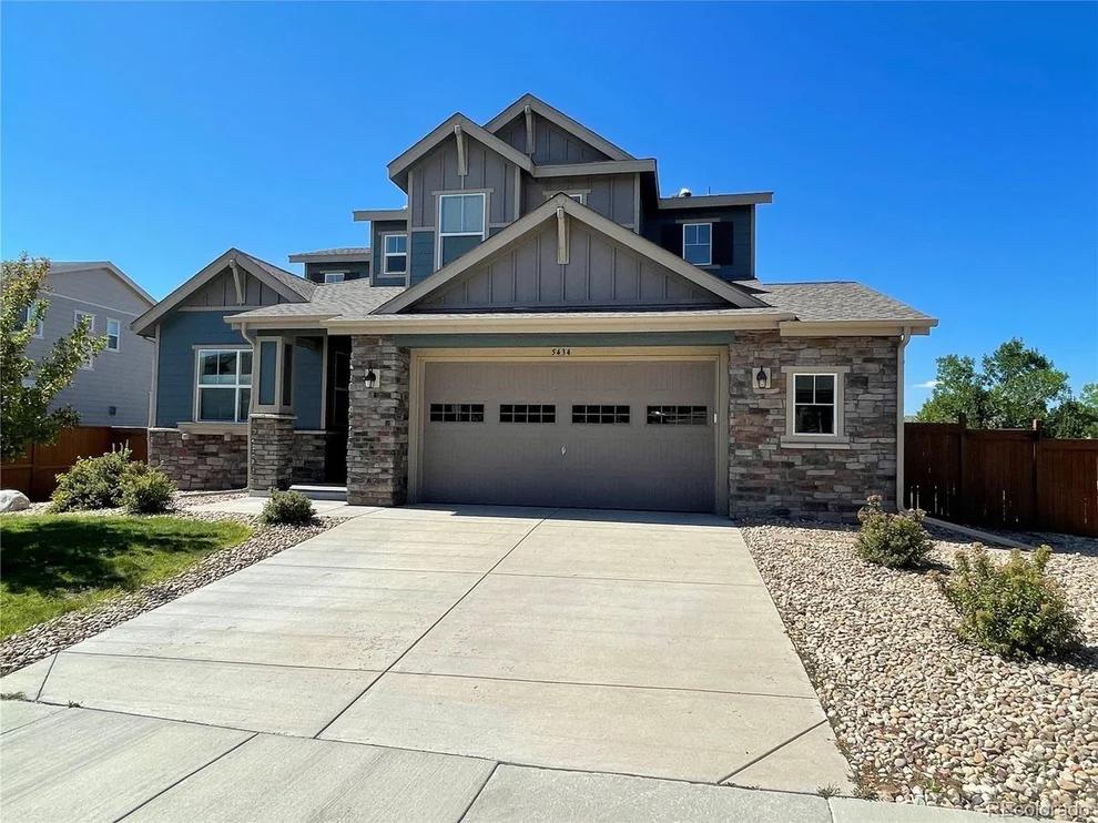 Unit for sale at 5434 S Granby Way, Aurora, CO 80015