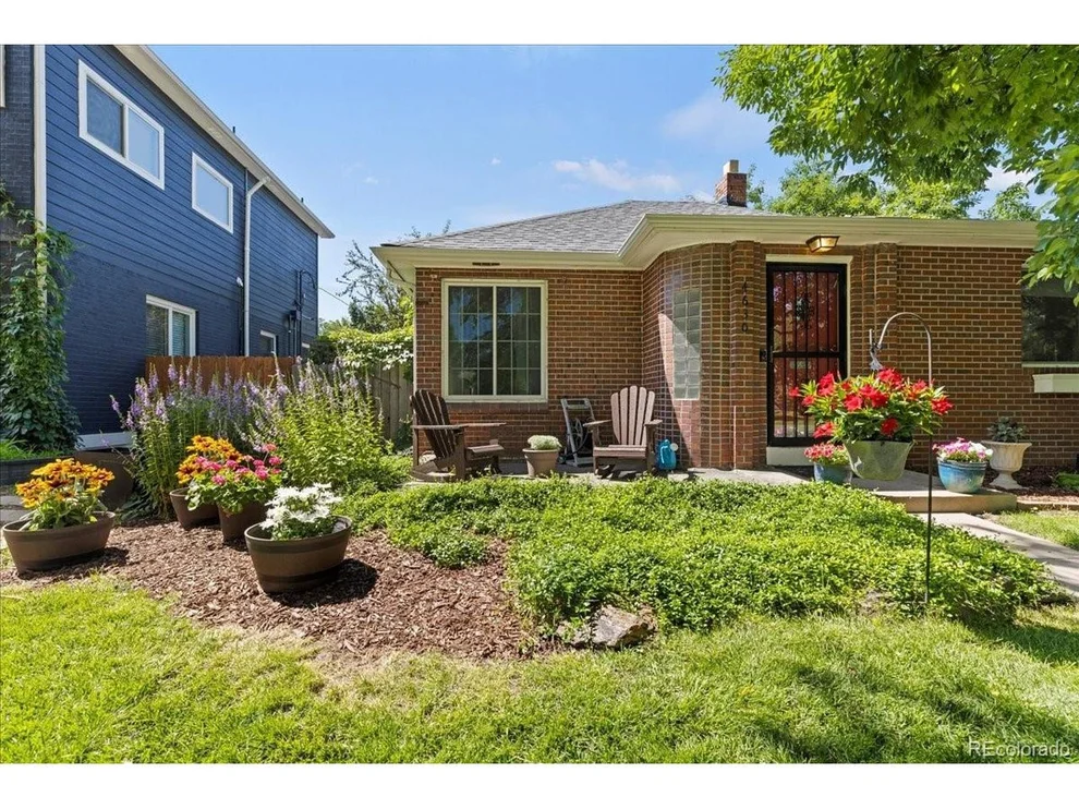 Unit for sale at 4630 E 17th Avenue Pkwy, Denver, CO 80220