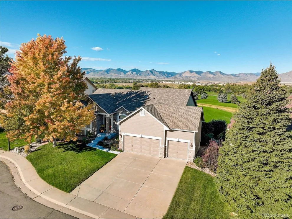 Unit for sale at 7882 W Newberry Cir, Lakewood, CO 80235