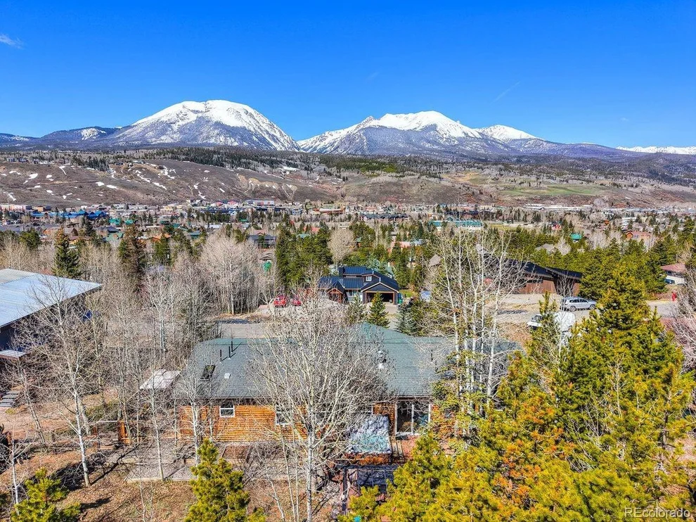 Unit for sale at 379 Hummingbird Cir, Silverthorne, CO 80498