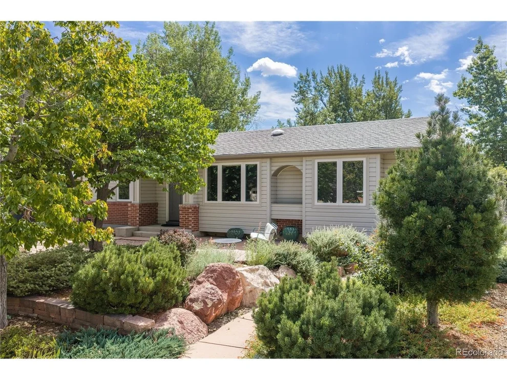 Unit for sale at 530 Hartford Dr, Boulder, CO 80305
