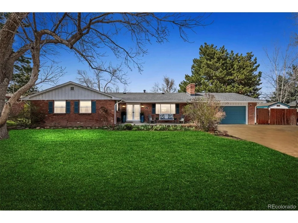 Unit for sale at 5901 W Rowland Pl, Littleton, CO 80128