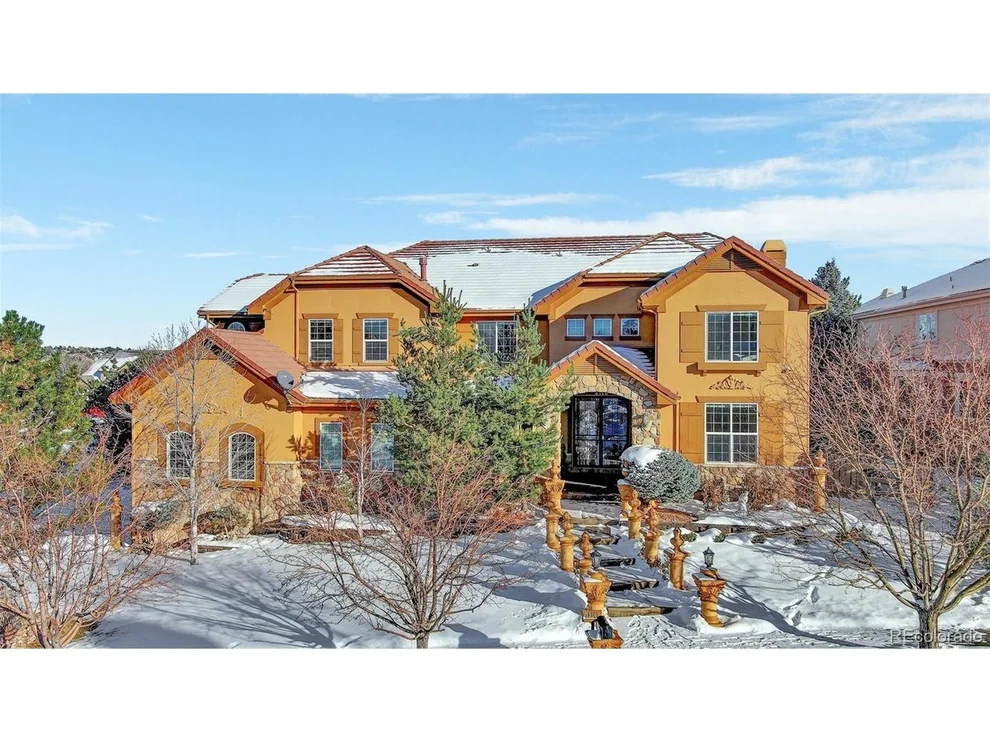 Unit for sale at 6110 S Memphis Ct, Centennial, CO 80016