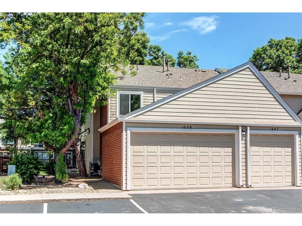 Unit for sale at 7474 E Arkansas Ave, Denver, CO 80231
