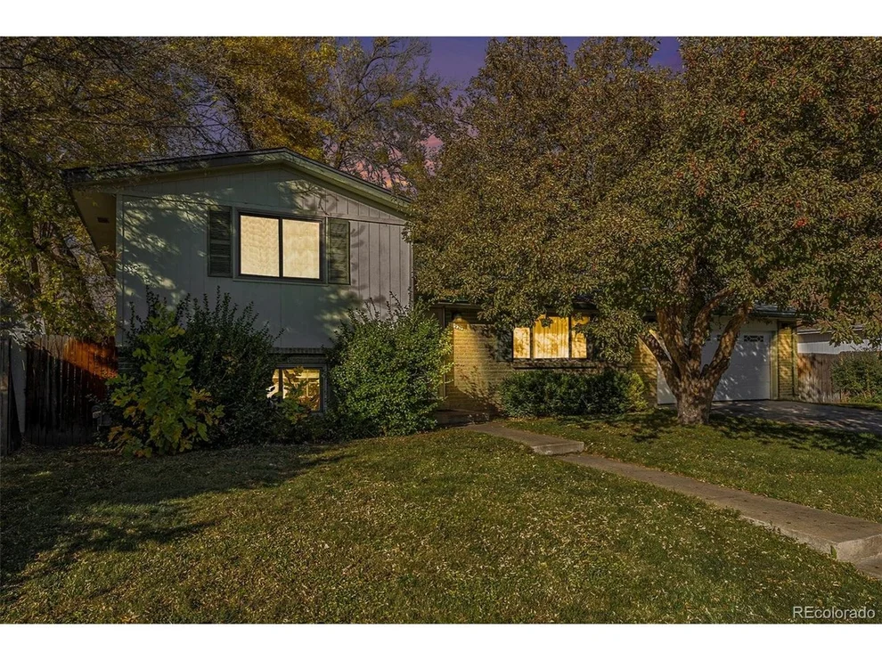 Unit for sale at 11921 W 70th Pl, Arvada, CO 80004