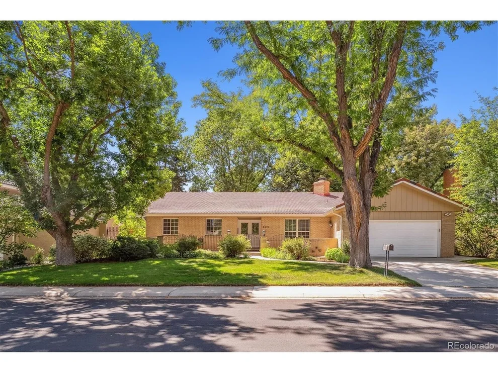 Unit for sale at 3651 S Newport Way, Denver, CO 80237
