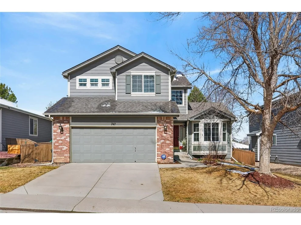 Unit for sale at 747 Sparrow Hawk Dr, Highlands Ranch, CO 80129
