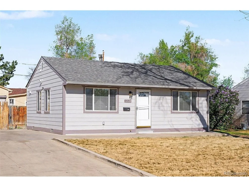 Unit for sale at 2691 S Green Ct, Denver, CO 80219