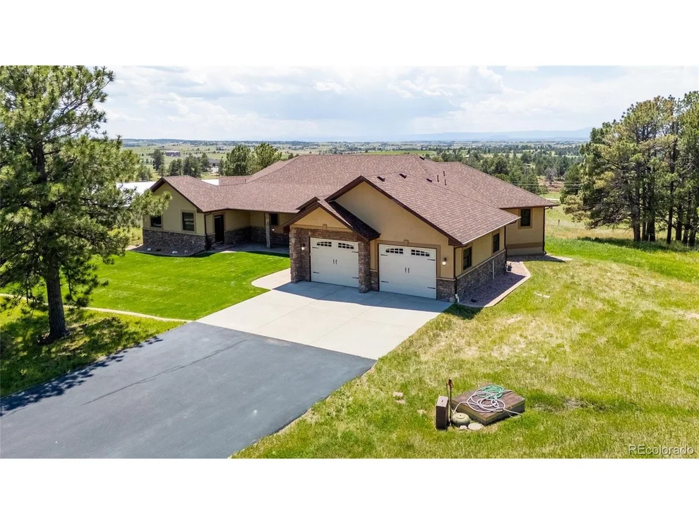 Unit for sale at 11540 East Parker Rd, Parker, CO 80138