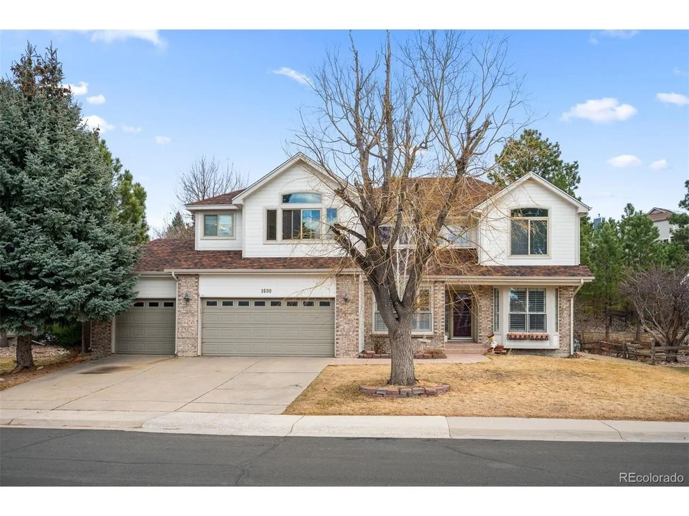 Unit for sale at 1600 Pinyon Dr, Castle Rock, CO 80104