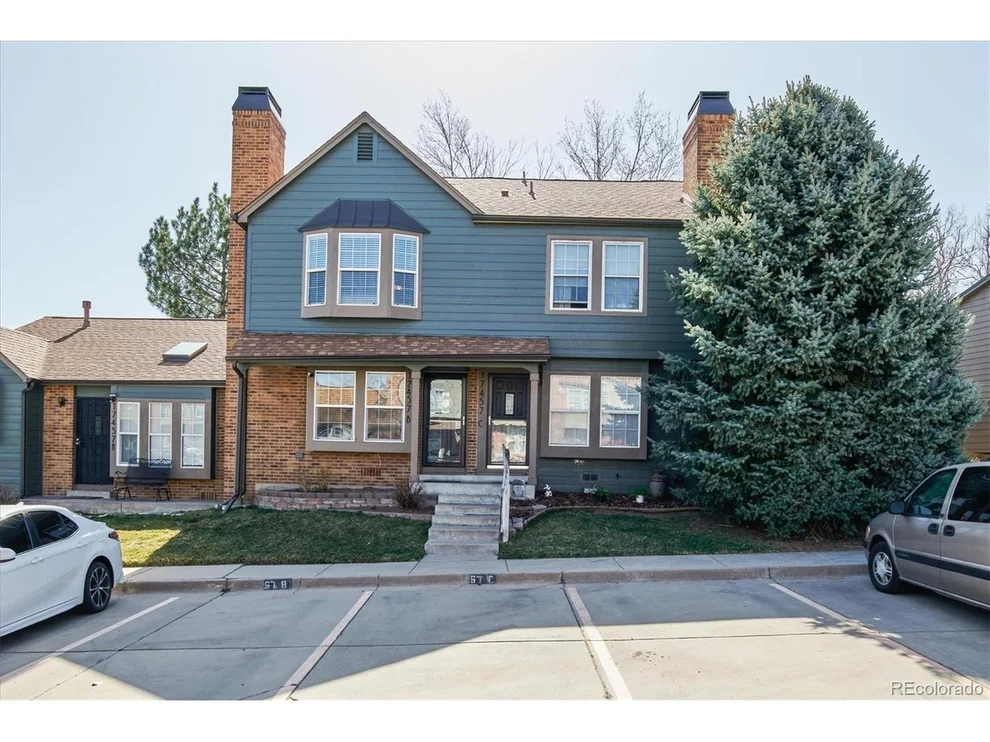 Unit for sale at 17457 E Rice Cir, Aurora, CO 80015