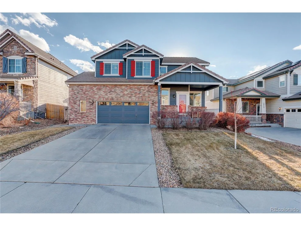 Unit for sale at 3933 S Shawnee Way, Aurora, CO 80018