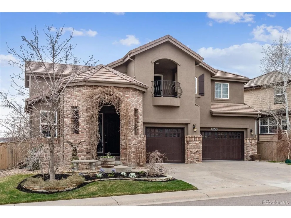 Unit for sale at 10622 Briarglen Cir, Highlands Ranch, CO 80130