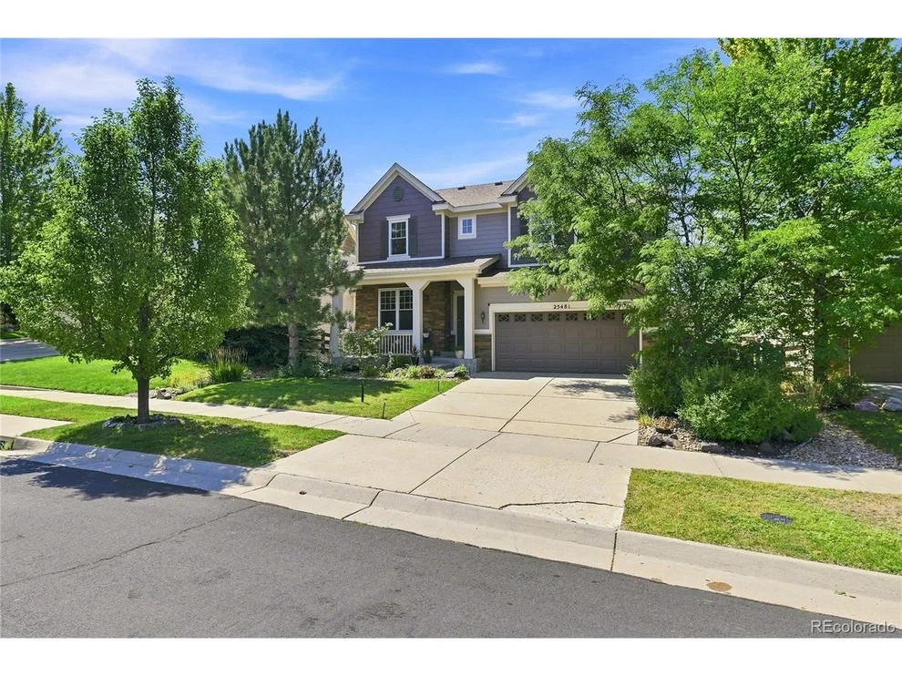 Unit for sale at 25481 E Ottawa Dr, Aurora, CO 80016