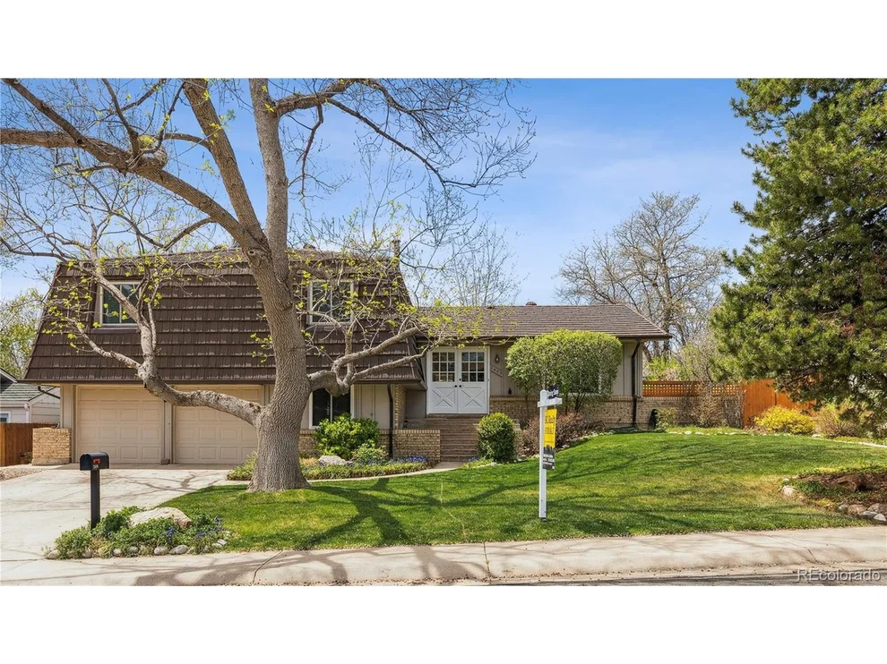 Unit for sale at 2489 S Brentwood St, Lakewood, CO 80227