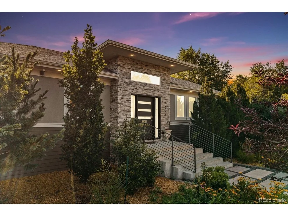 Unit for sale at 693 S Ivy Way, Denver, CO 80224