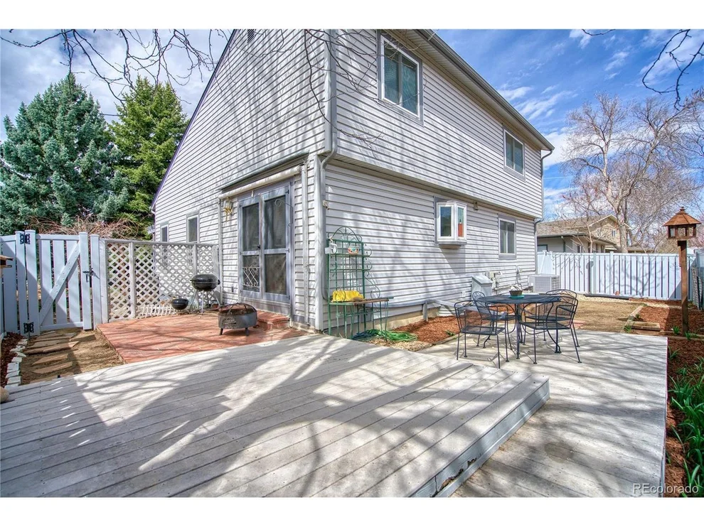 Unit for sale at 1834 Hennington Ct, Longmont, CO 80501