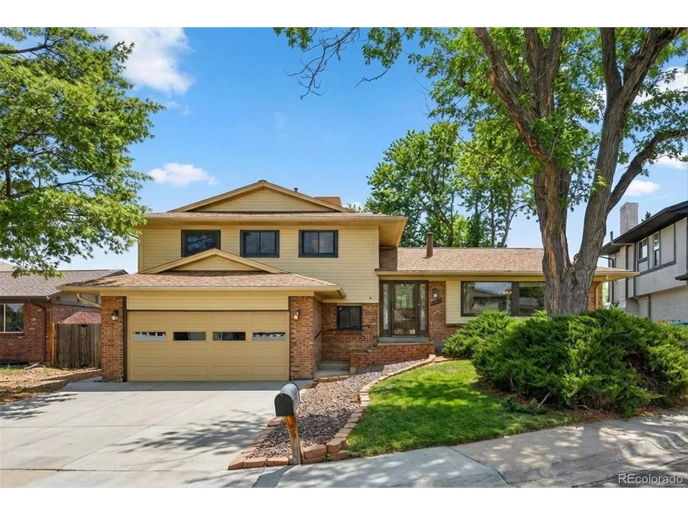 Unit for sale at 12558 W Maryland Pl, Lakewood, CO 80228