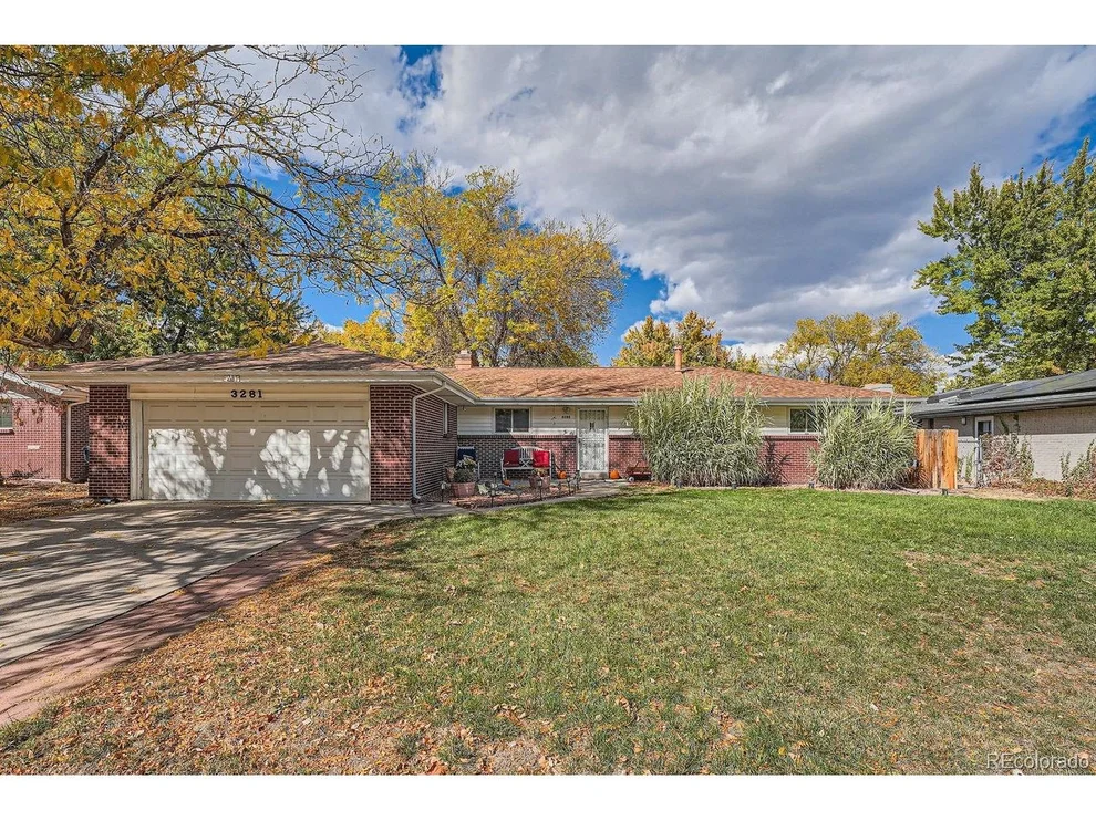 Unit for sale at 3281 Vivian Dr, Wheat Ridge, CO 80033