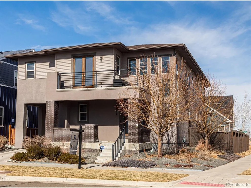 Unit for sale at 8193 E 50th Dr, Denver, CO 80238